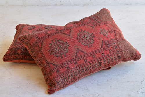 039 Kilim cushion 2